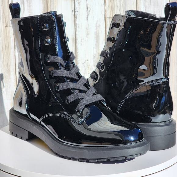 NEW - On 34th Women's Terissa Lace-Up Booties - Size 8.5 M - Picture 1 of 10